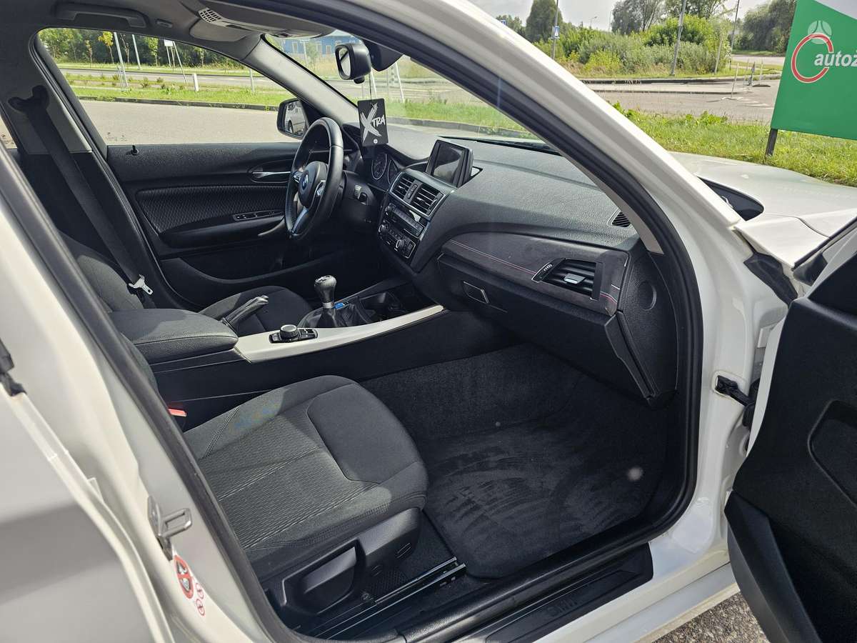 BMW 116, 1.5 l., Хэтчбек