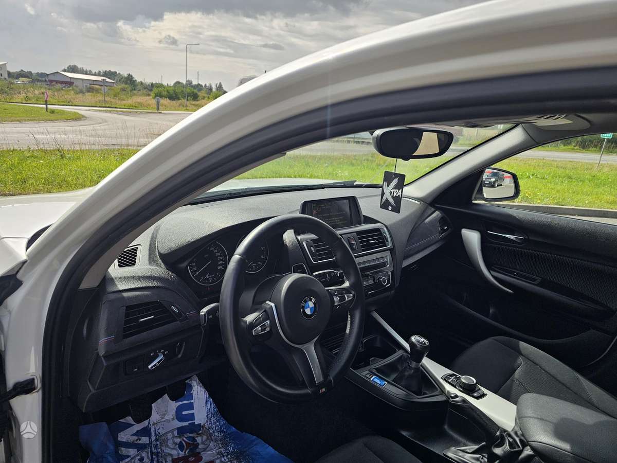 BMW 116, 1.5 l., Хэтчбек