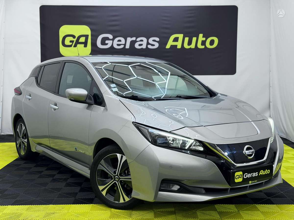 Nissan Leaf, 40 кВт·ч, Хэтчбек