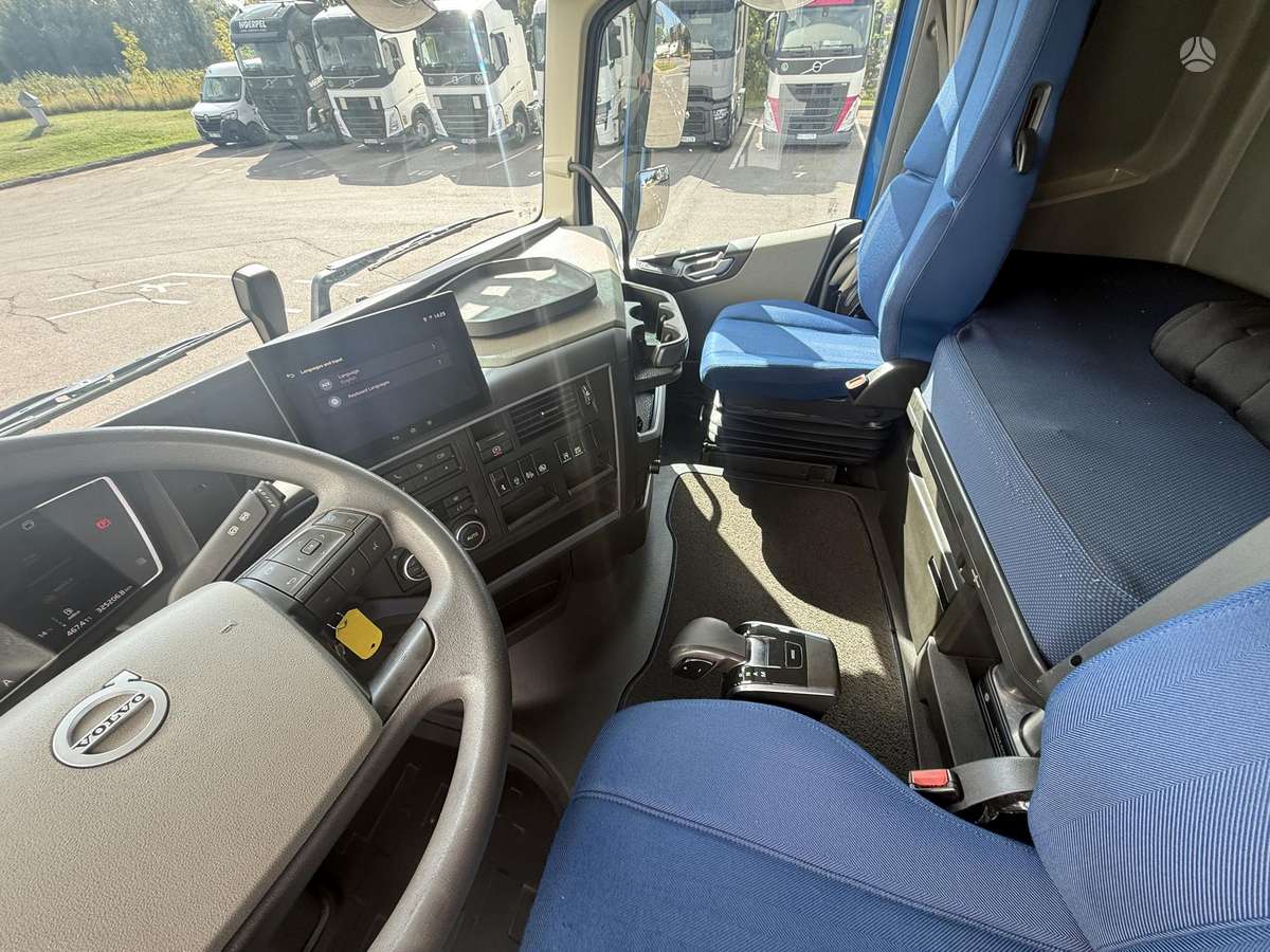 Volvo FH500TC Globetrotter, double sleeper