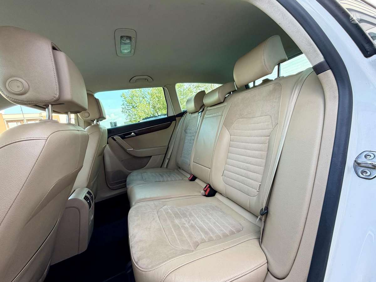 Volkswagen Passat, 2.0 l., Универсал