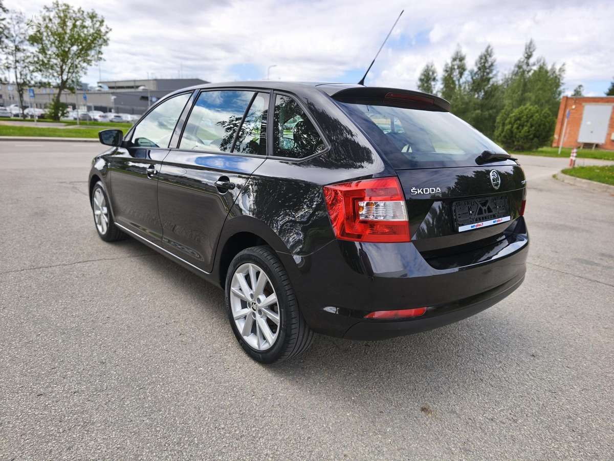 Skoda Rapid, 1.6 l., hatchback