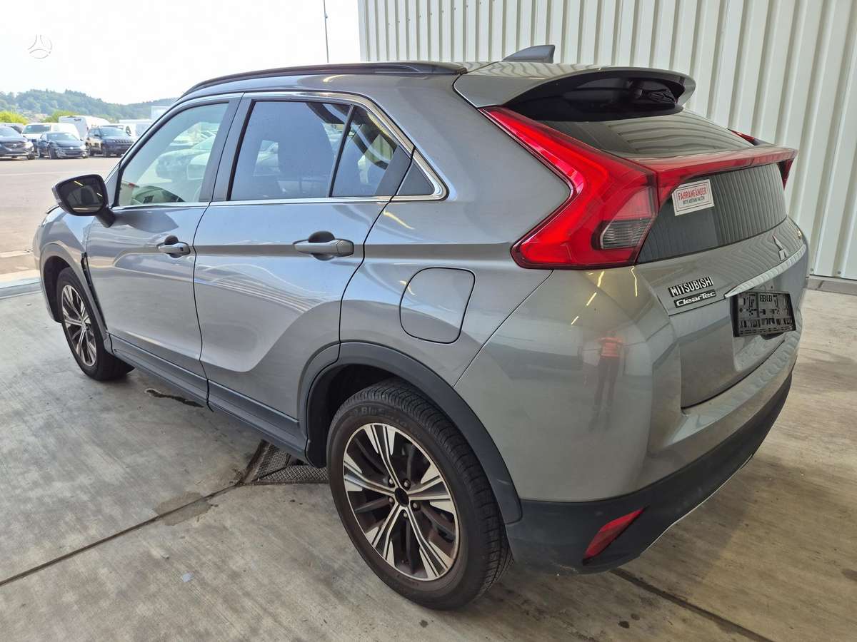 Mitsubishi Eclipse Cross, 1.5 l., off-road / crossover