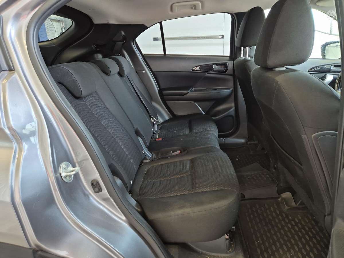 Mitsubishi Eclipse Cross, 1.5 l., off-road / crossover