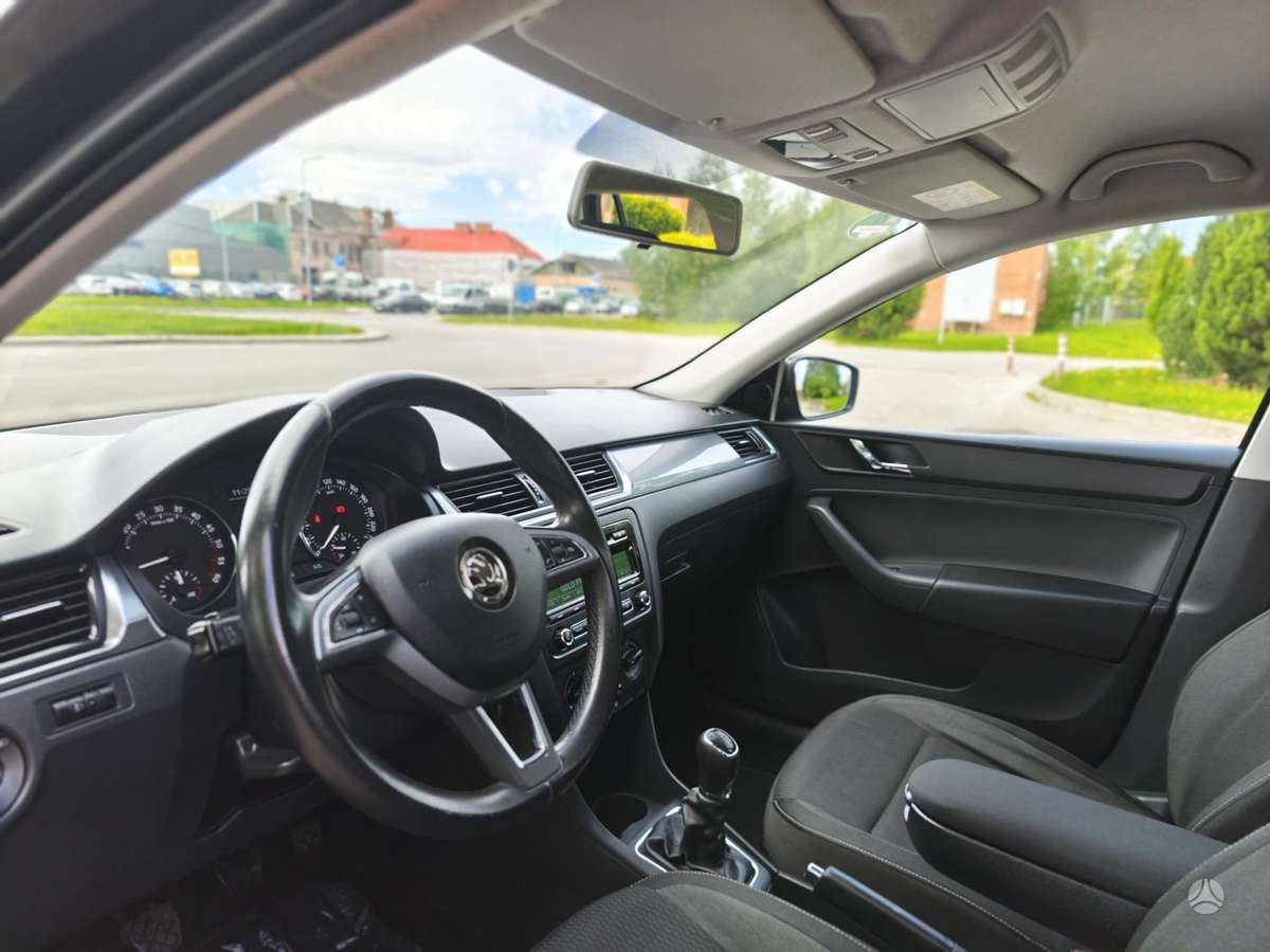Skoda Rapid, 1.6 l., hatchback