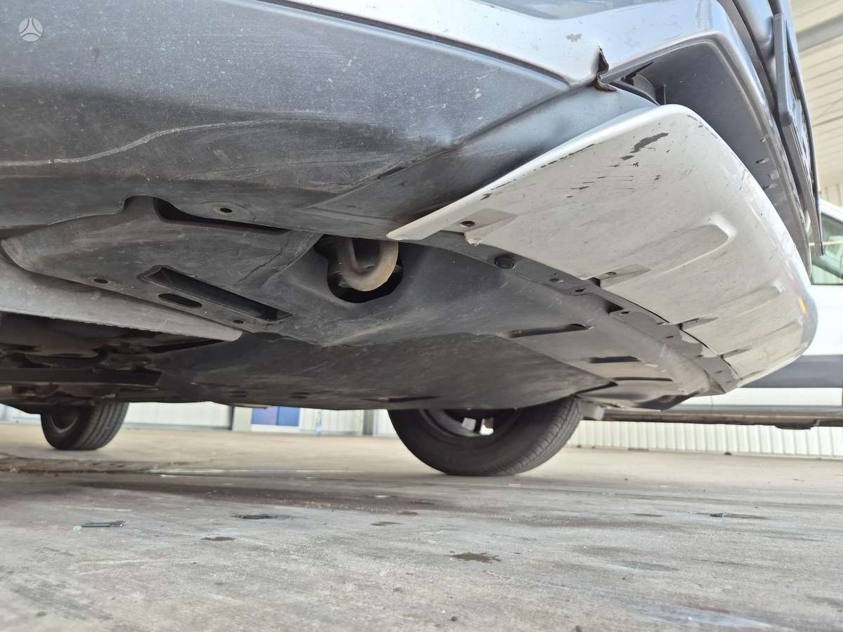 Mitsubishi Eclipse Cross, 1.5 l., off-road / crossover