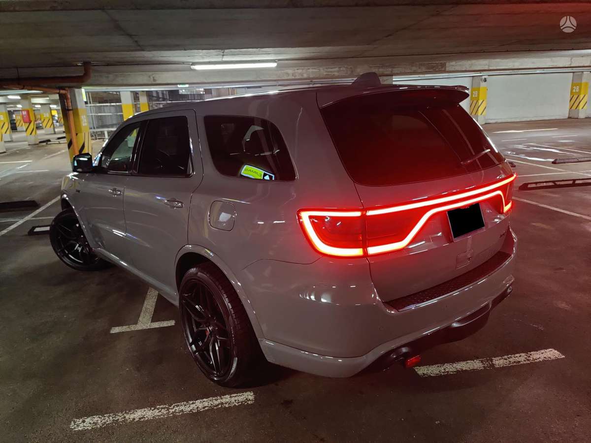 Dodge Durango, 6.4 l., off-road / crossover