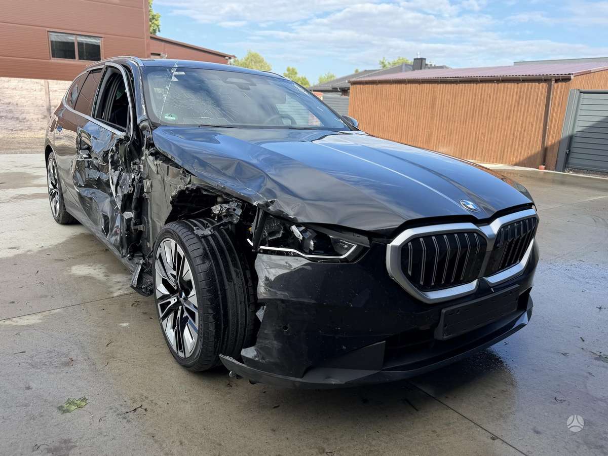 BMW 520, 2.0 l., Универсал