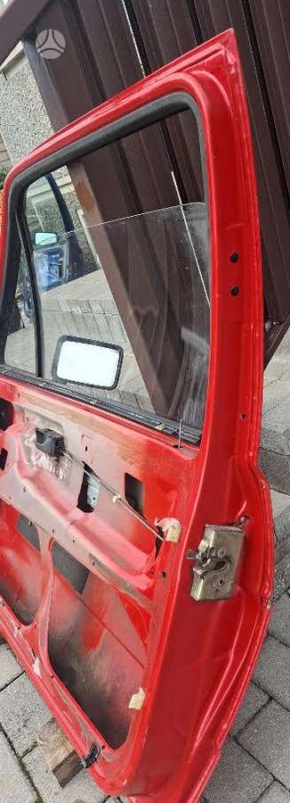Volkswagen Golf doors