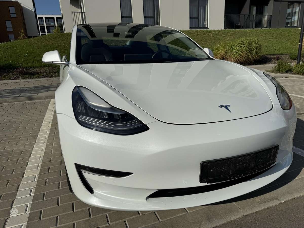 Tesla Model 3, 81 kWh, hečbekas