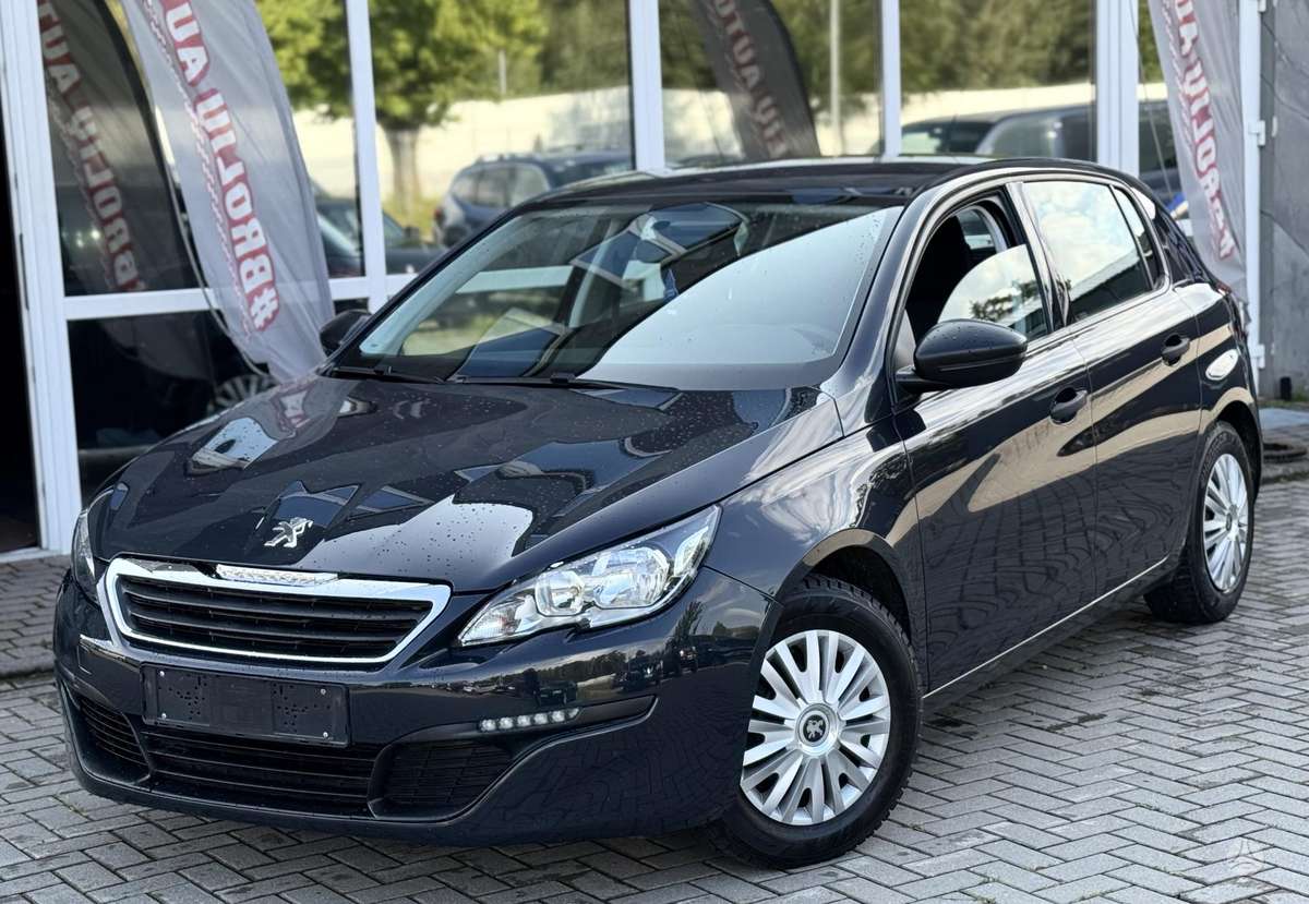 Peugeot 308, 1.2 l., hatchback