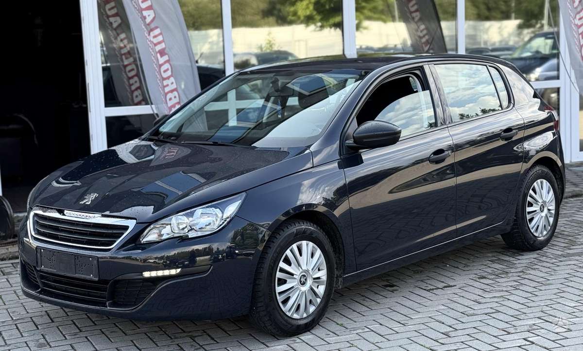 Peugeot 308, 1.2 l., hatchback