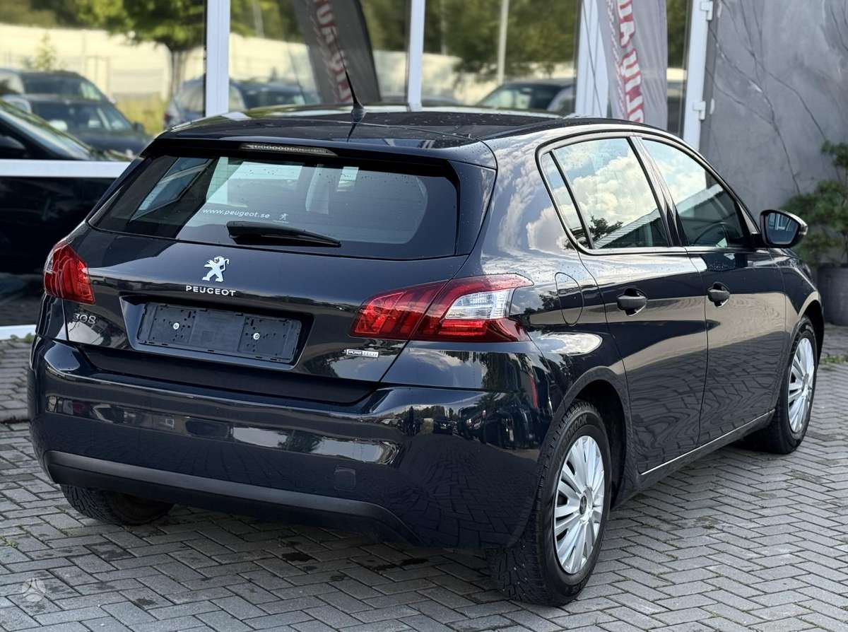 Peugeot 308, 1.2 l., hatchback
