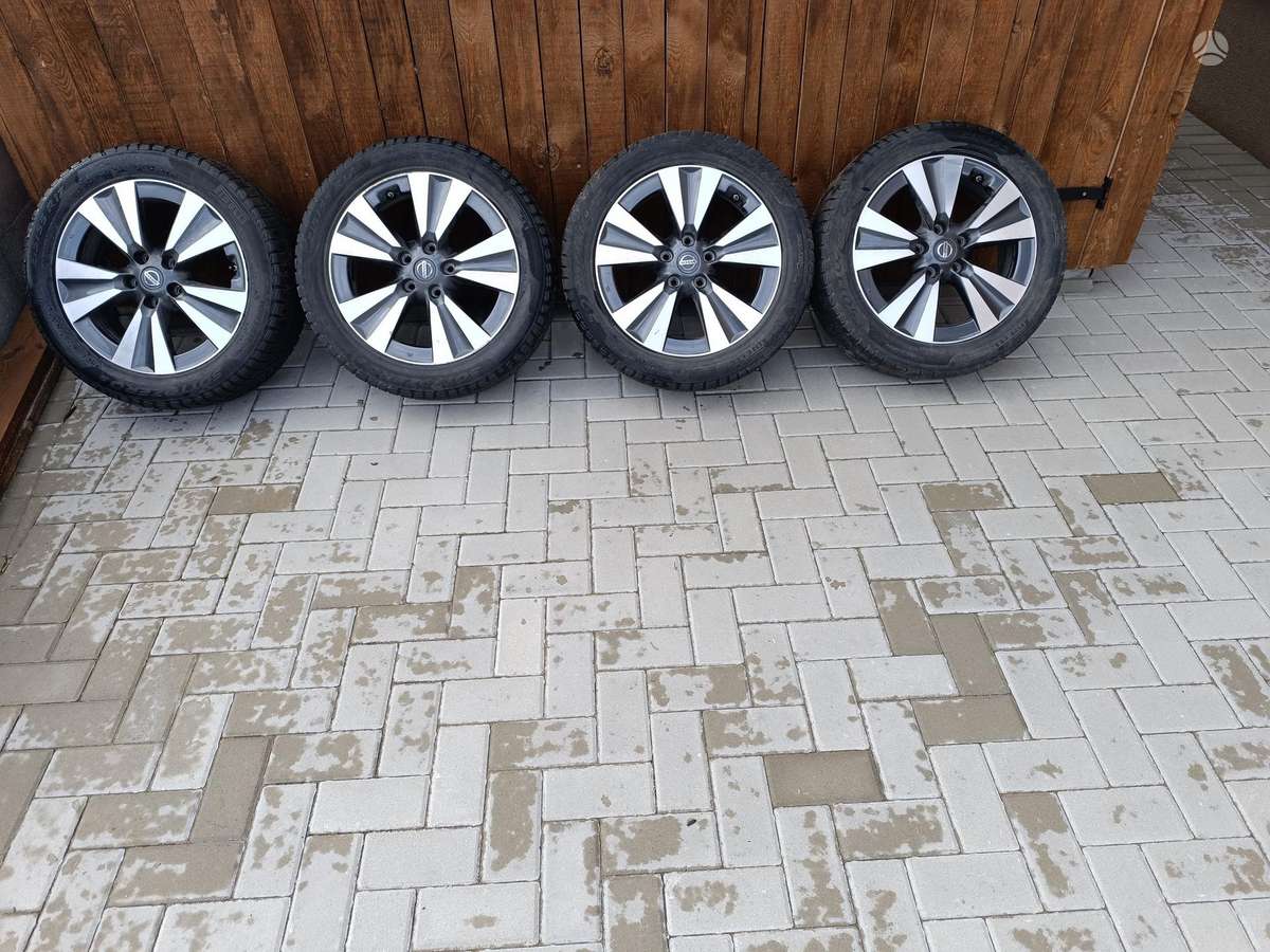 Nissan Leaf, light alloy, R17