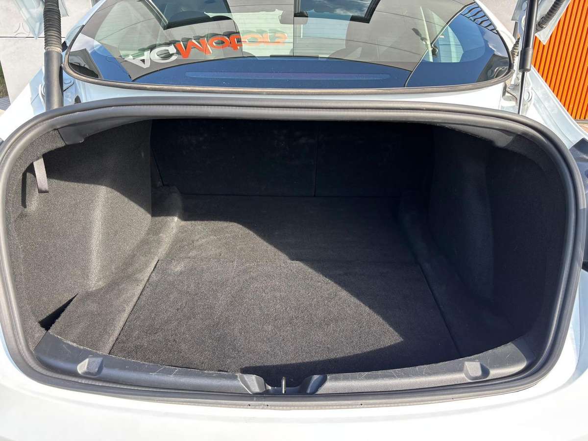 Tesla Model 3, 81 kWh, hečbekas
