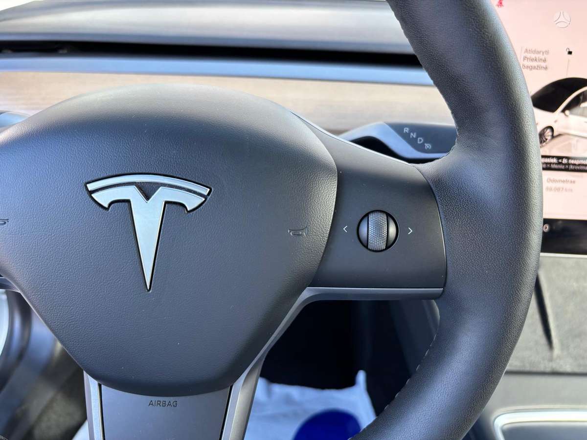 Tesla Model 3, 81 kWh, hečbekas