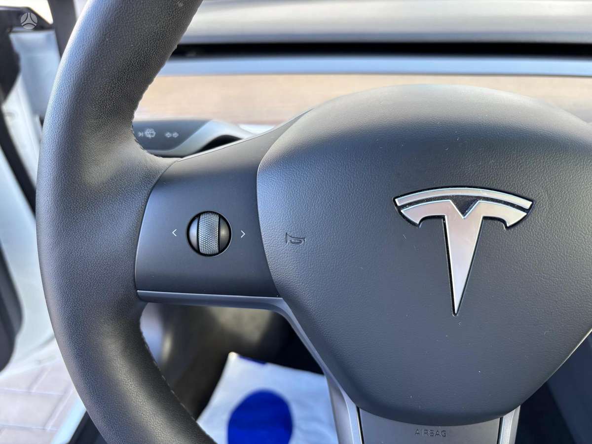 Tesla Model 3, 81 kWh, hečbekas