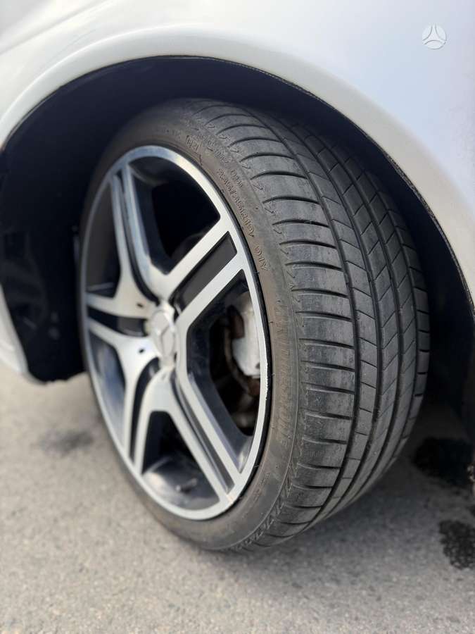 Mercedes-Benz E280, 3.2 l., Седан