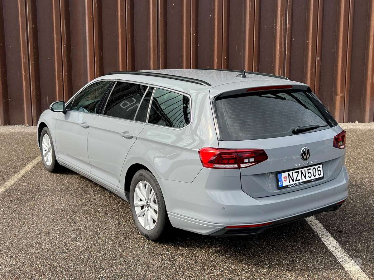Volkswagen Passat - 8