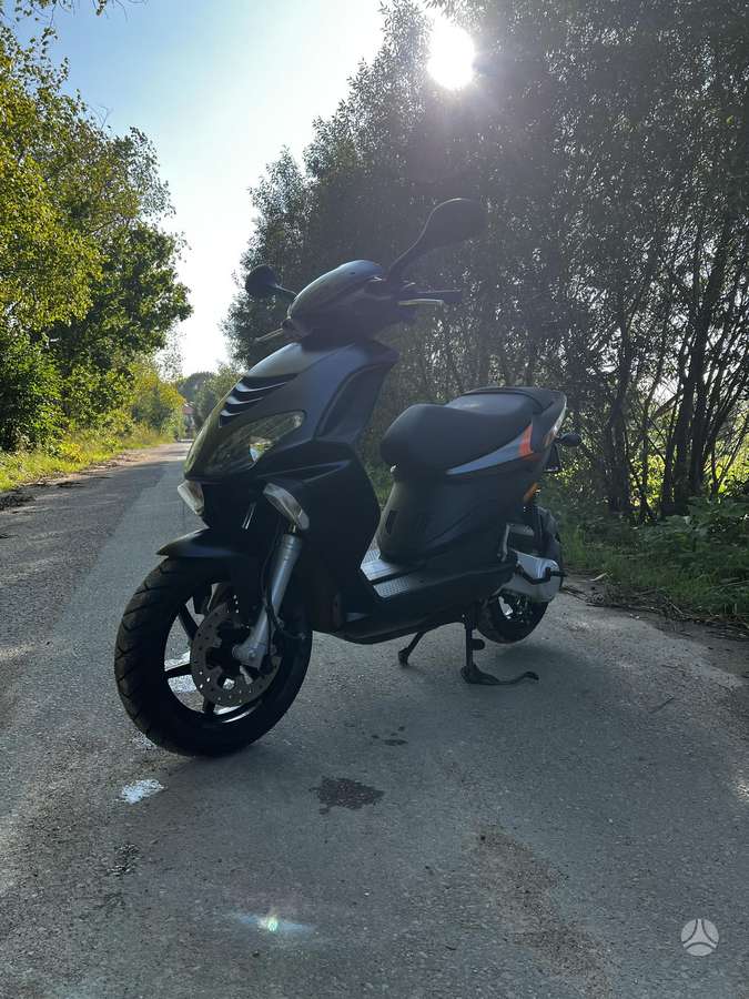 Piaggio NRG 50cc, мотороллеры / мопеды