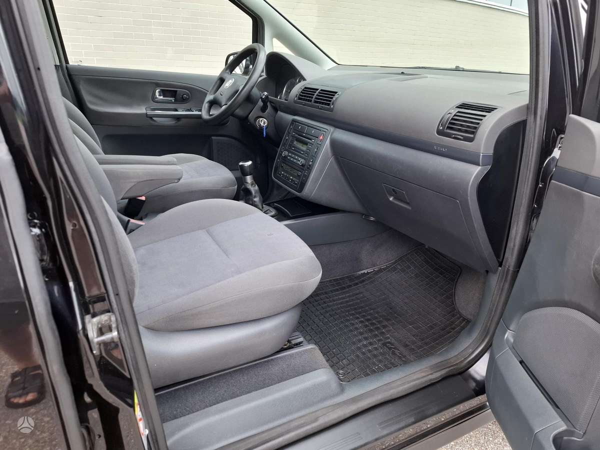 SEAT Alhambra - 12