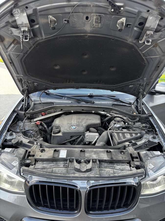 BMW X3, 2.0 l., off-road / crossover