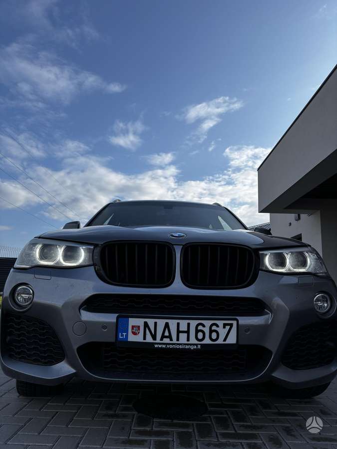 BMW X3, 2.0 l., off-road / crossover