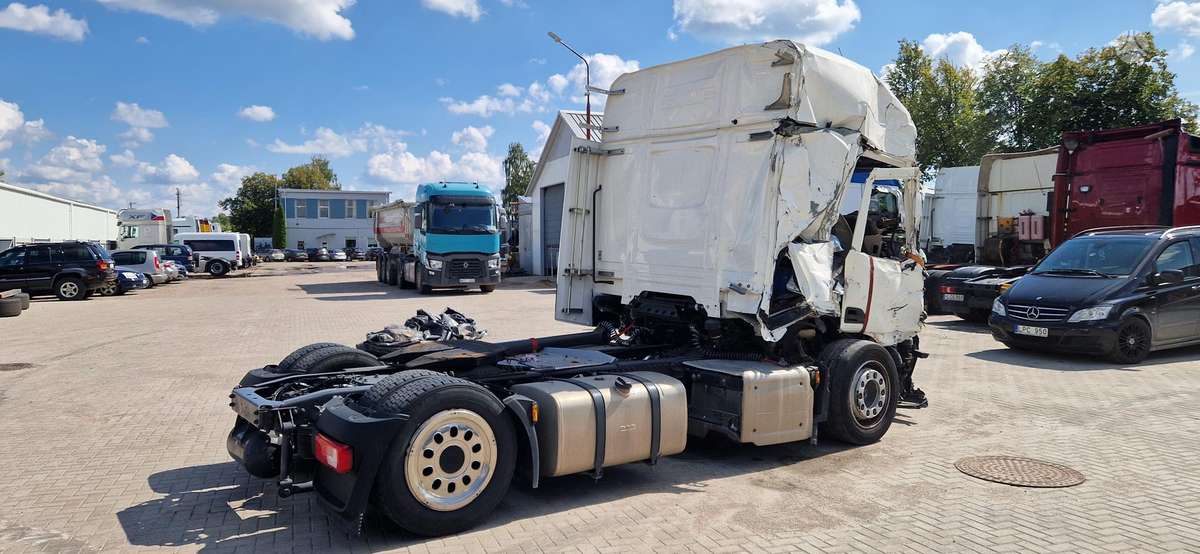 DAF XG, vilkikai