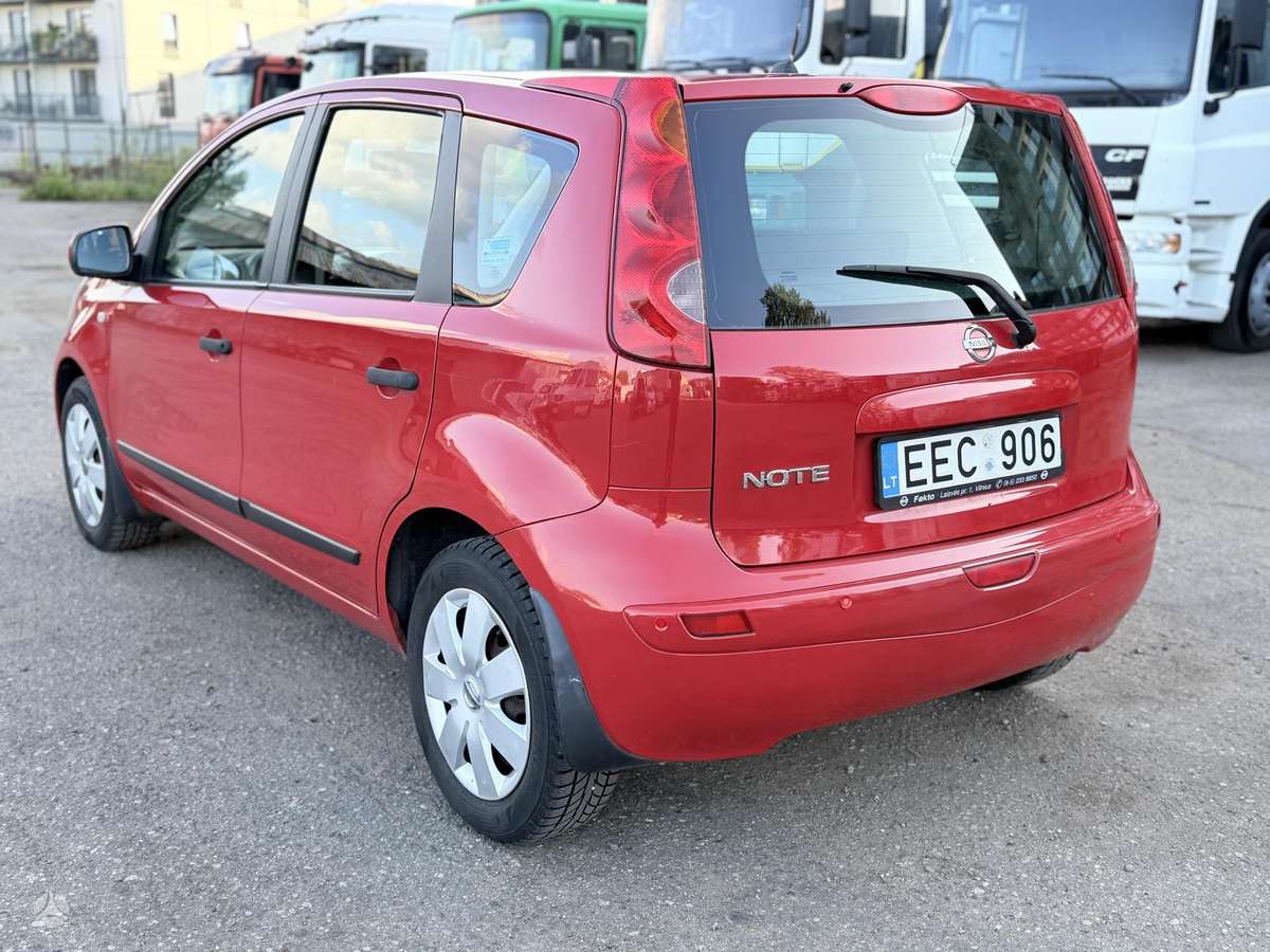 Nissan Note, 1.4 l., Хэтчбек