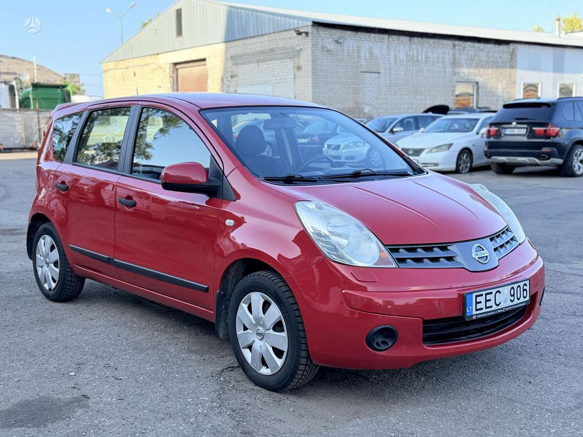 Nissan Note, 1.4 l., hatchback