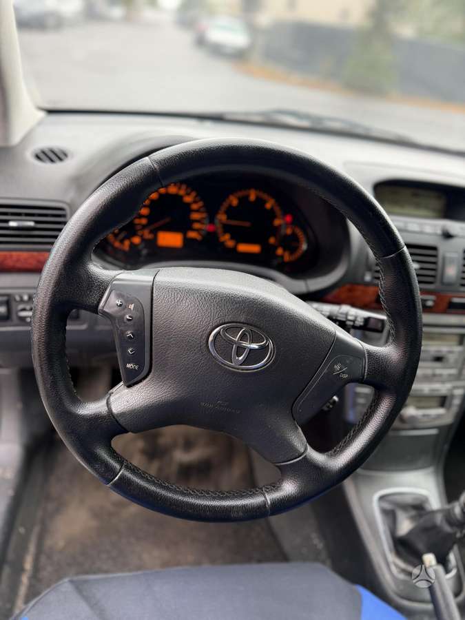 Toyota Avensis, 2.2 l., Универсал