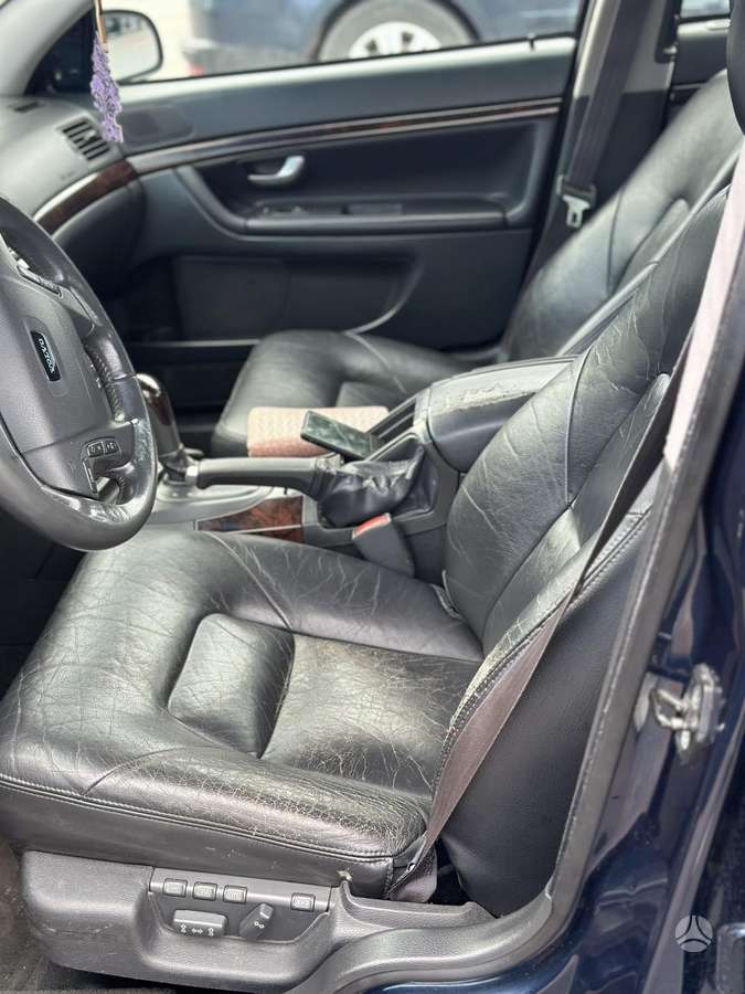 Volvo S80, 2.4 l., Седан