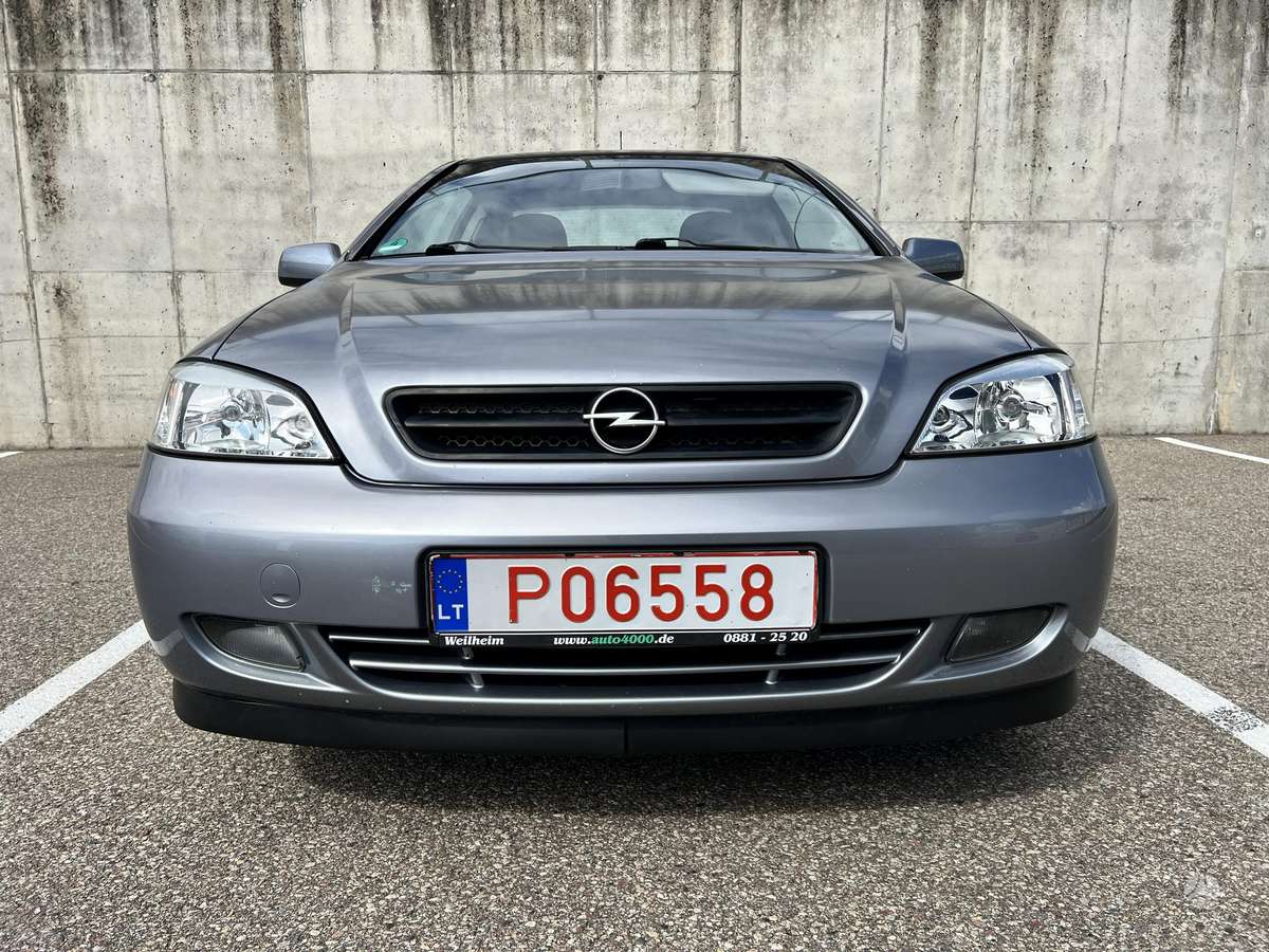 Opel Astra, 2.2 l., Купе (coupe)