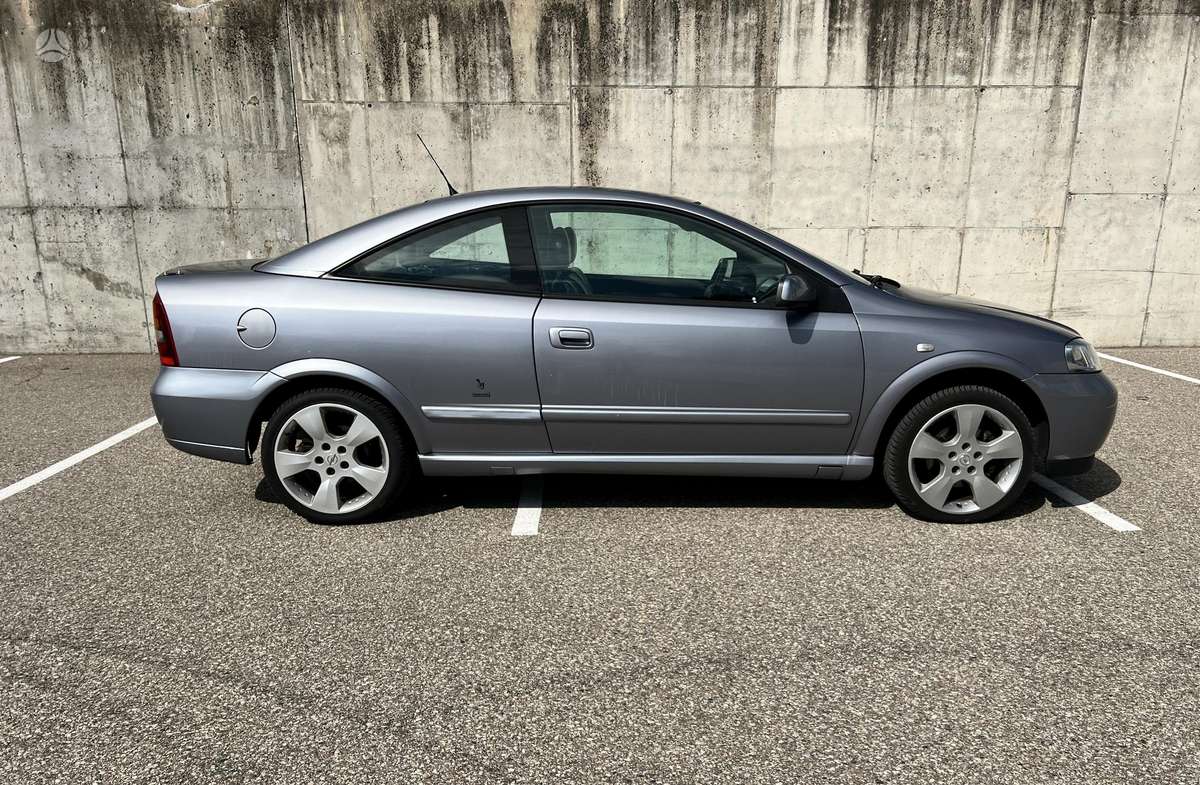 Opel Astra, 2.2 l., Купе (coupe)