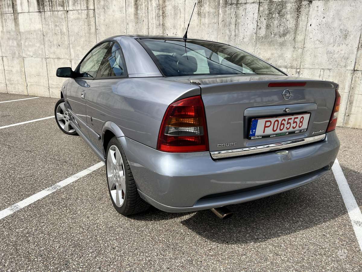Opel Astra, 2.2 l., Купе (coupe)