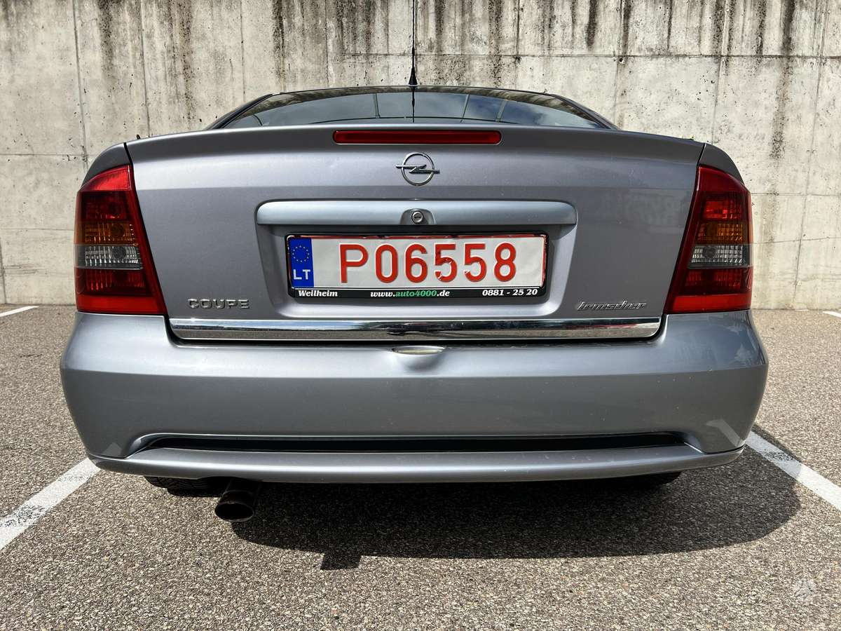 Opel Astra, 2.2 l., Купе (coupe)