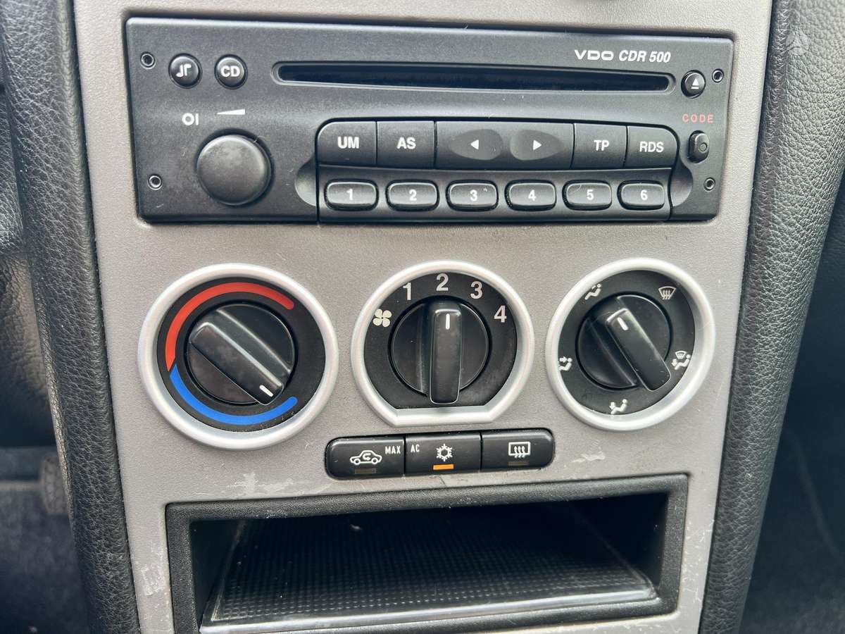 Opel Astra, 2.2 l., Купе (coupe)