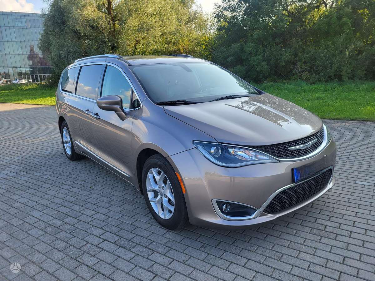Chrysler Pacifica, 3.6 l., Минивэн