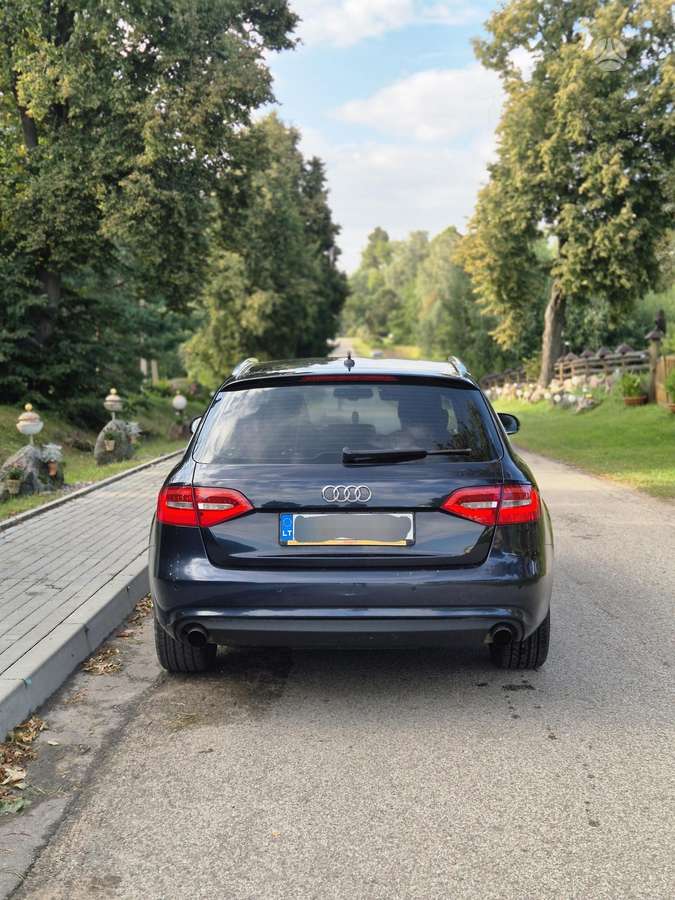 Audi A4, 1.8 l., Универсал