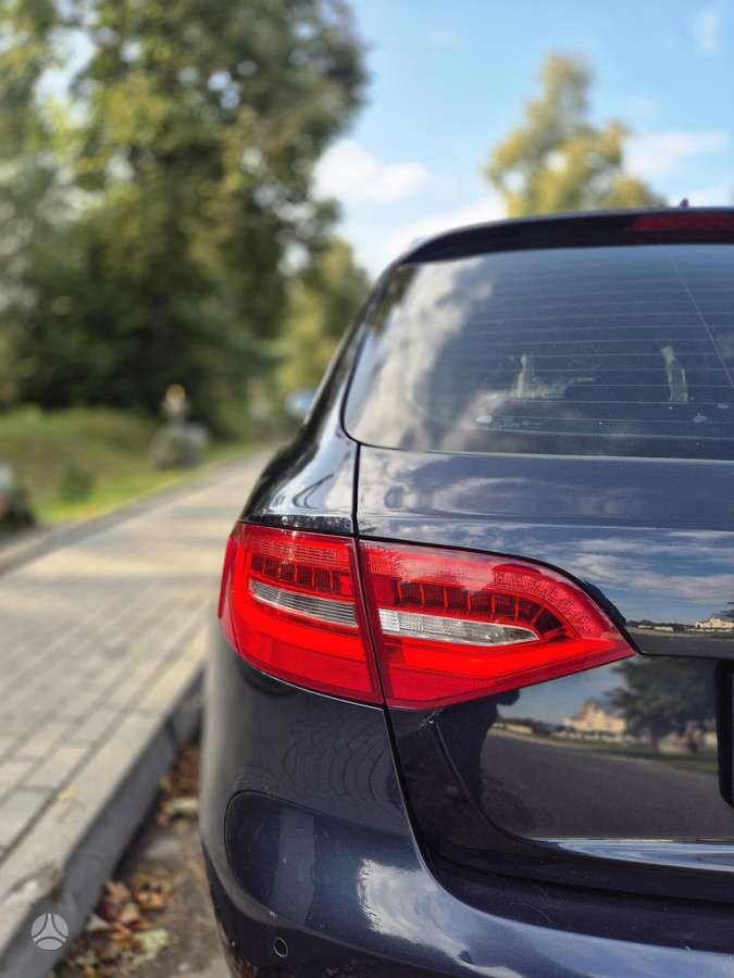 Audi A4, 1.8 l., Универсал