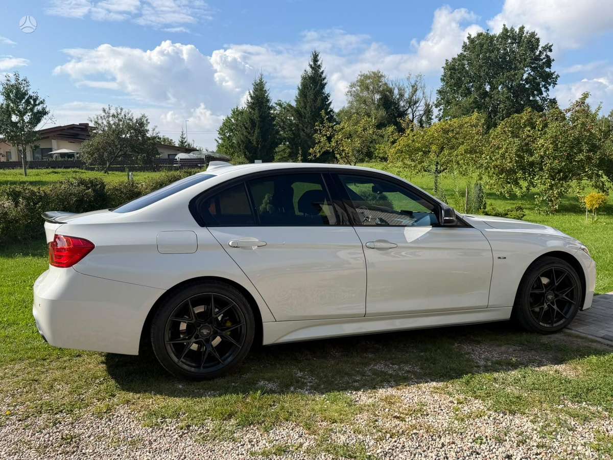 BMW 320, 2.0 l., Седан