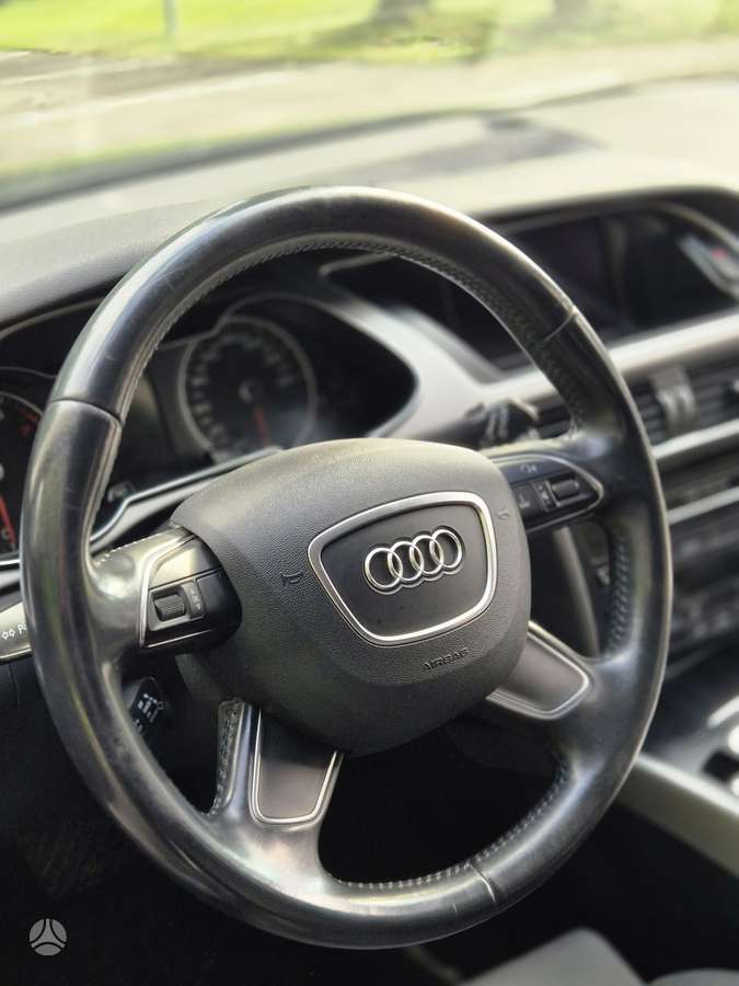 Audi A4, 1.8 l., Универсал