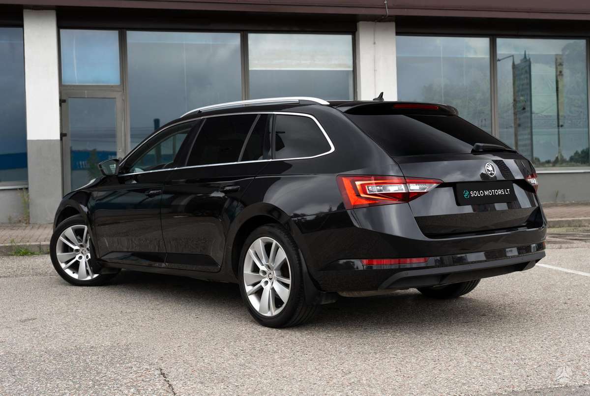 Skoda Superb, 1.8 l., wagon