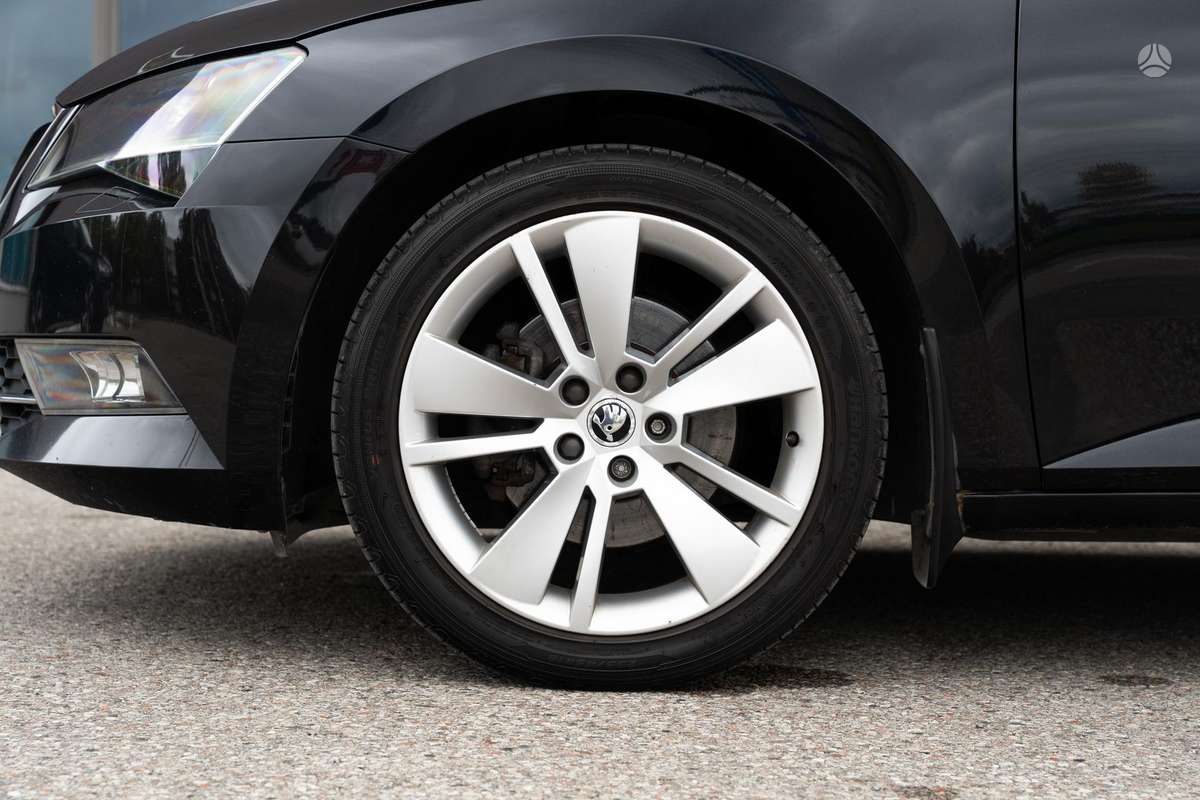 Skoda Superb, 1.8 l., wagon