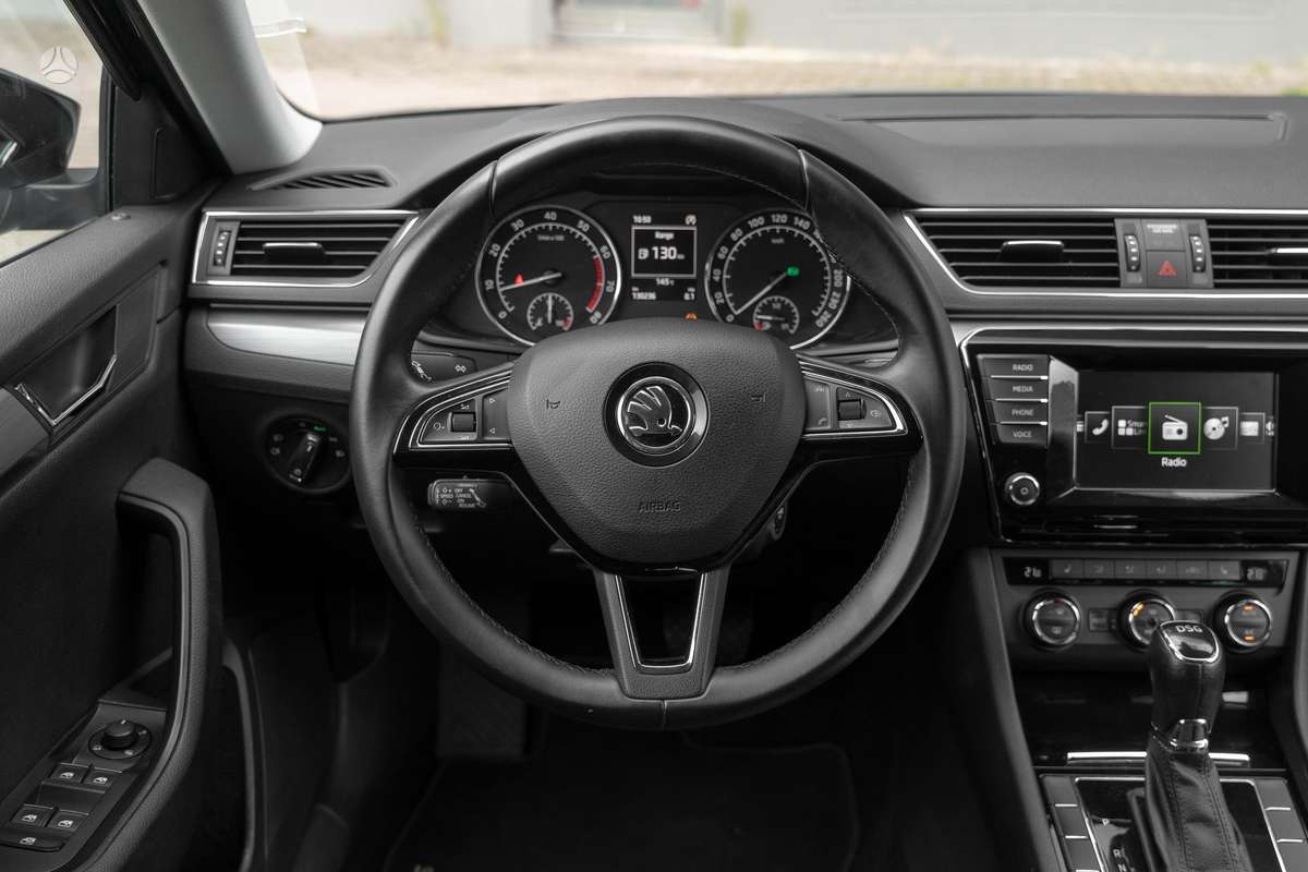 Skoda Superb, 1.8 l., wagon
