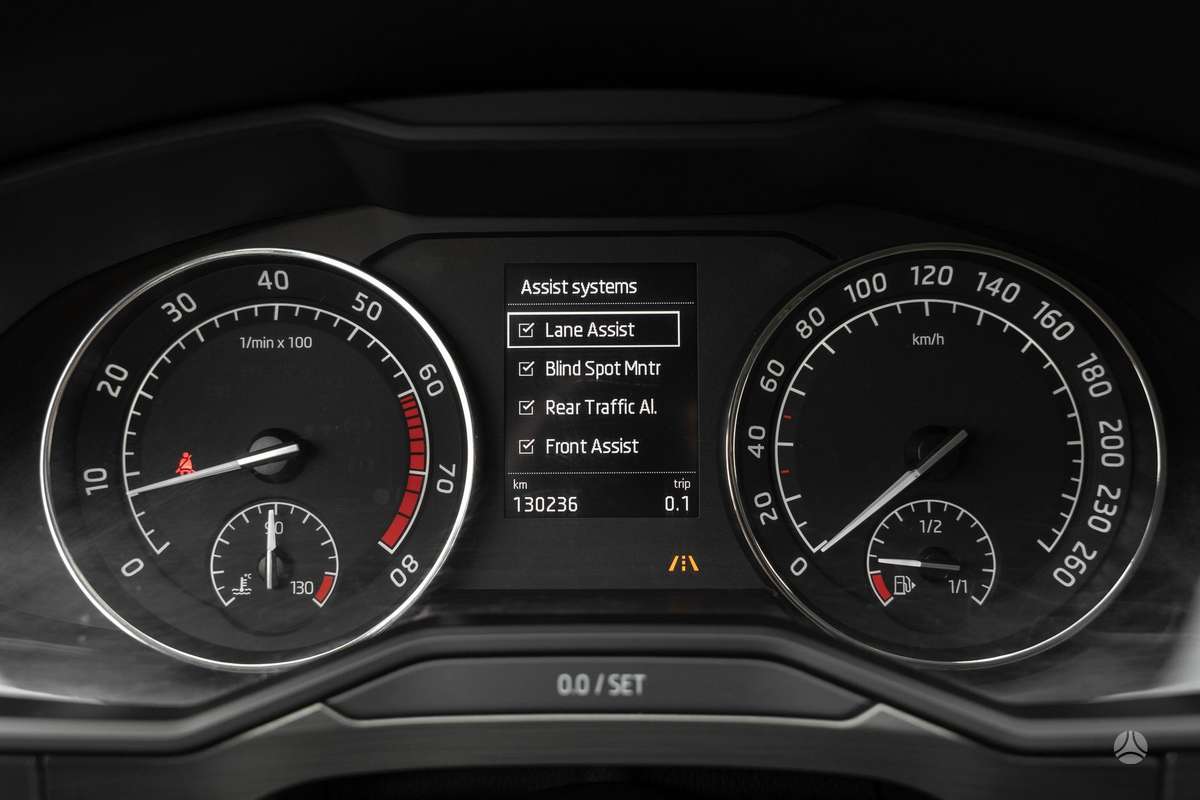 Skoda Superb, 1.8 l., wagon