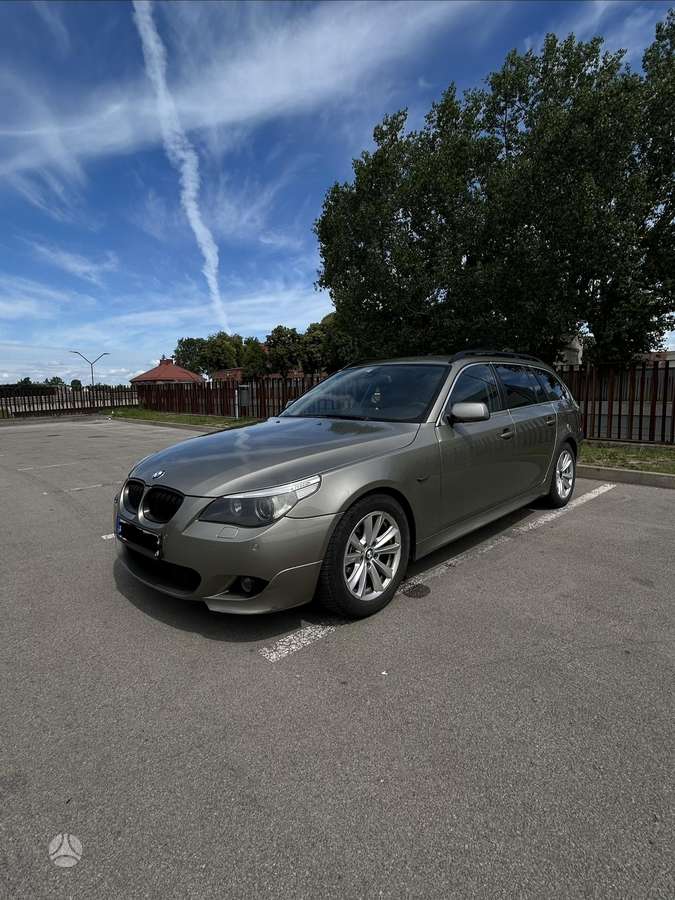 BMW 525, 2.5 l., wagon