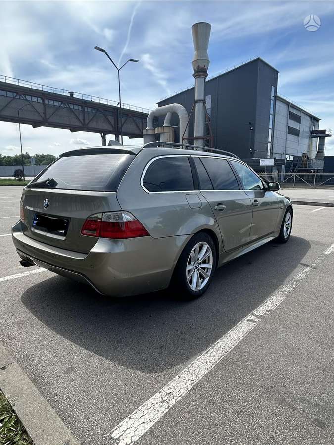 BMW 525, 2.5 l., Универсал