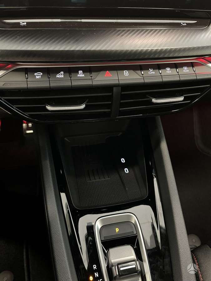 Skoda Octavia, 2.0 l., hatchback