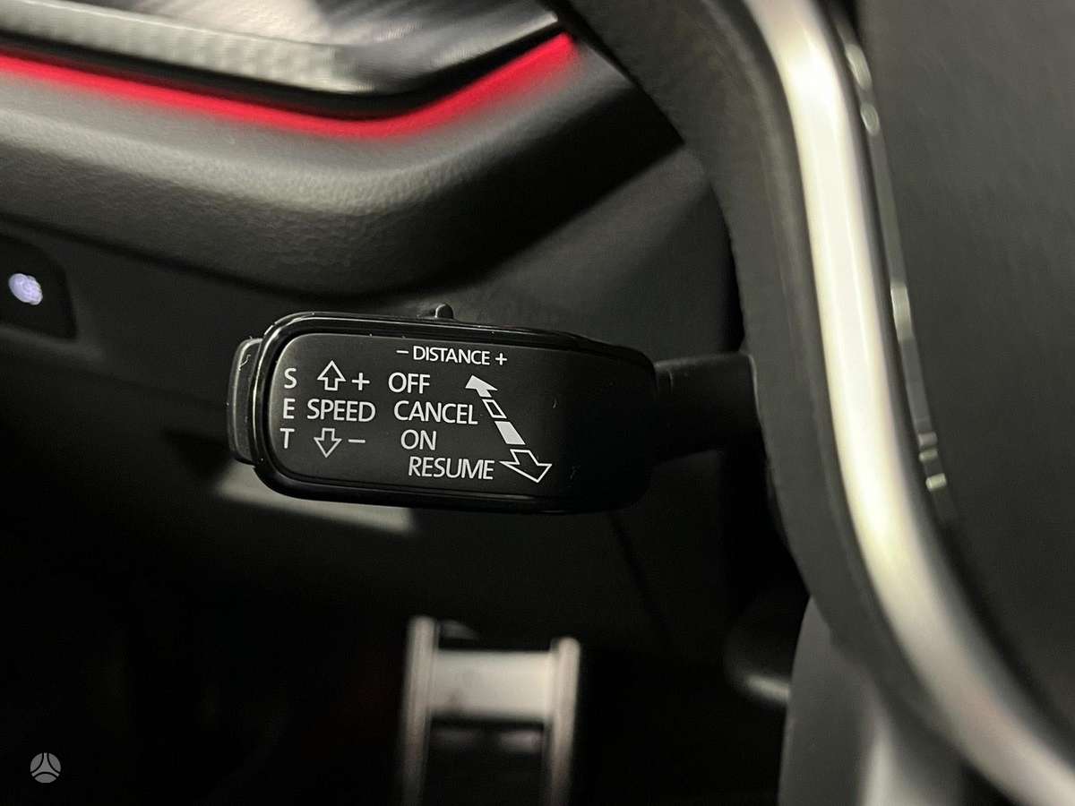 Skoda Octavia, 2.0 l., hatchback